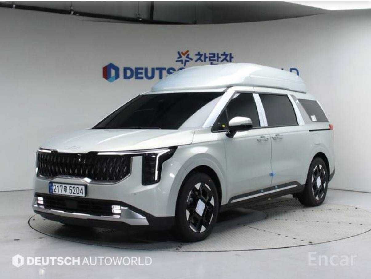 Kia Carnival 4-го поколения HEV 9-местный HighLimousine