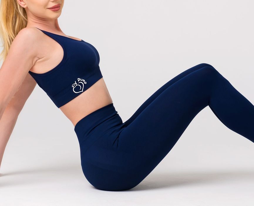 Peach Pump Черен Безшевен Клин с Висока Талия и Оформящ Ефект