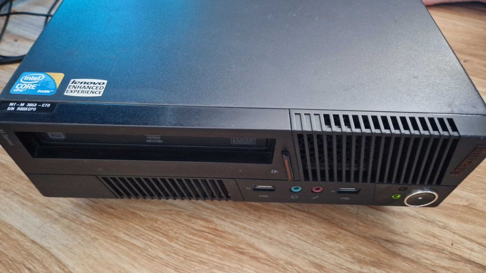 Vand Mini PC Lenovo i5 Quad/8GB DDR3/HDD 500GB/W11 la 200lei