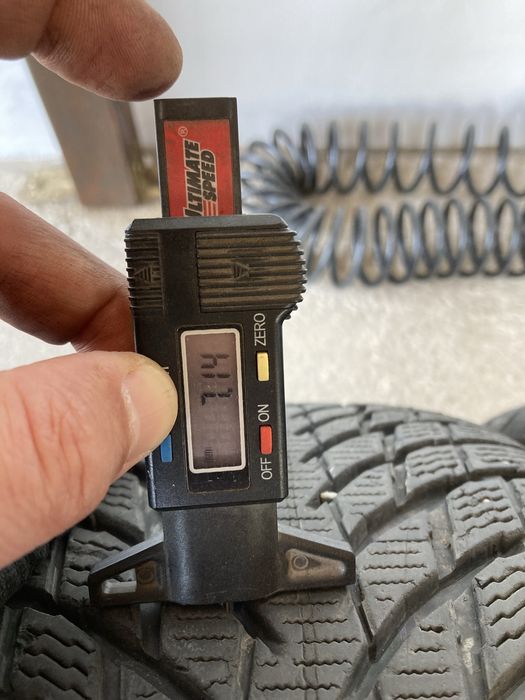 Зимни гуми 225-55-17