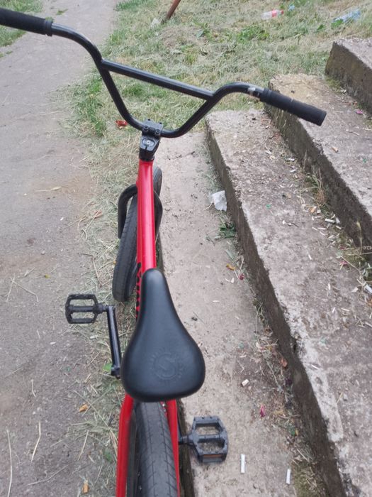 Продавам БМХ Sunday