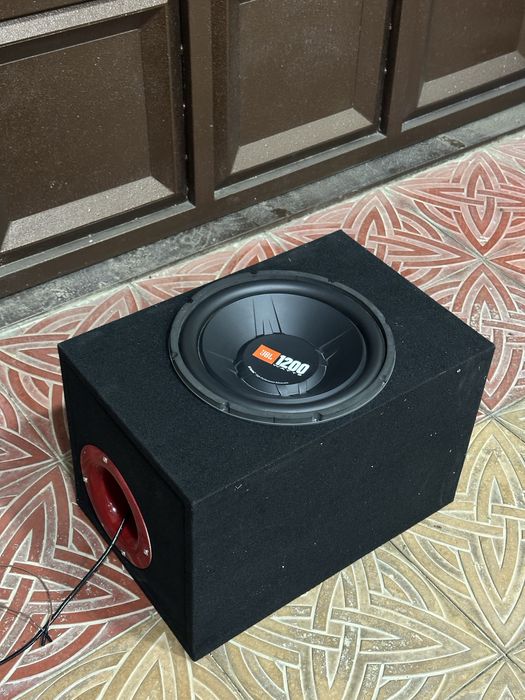 JBL 1200 xolati ideal