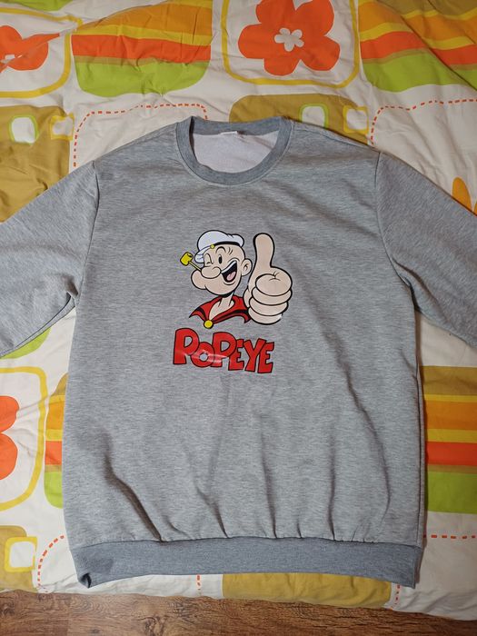 Продавам блузи с дълъг ръкав