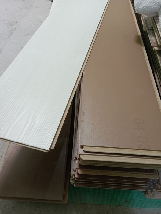 Parchet 23-mp București-sec-5  400 Lei