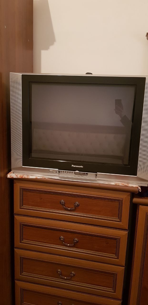 Телевизор харошом состояние