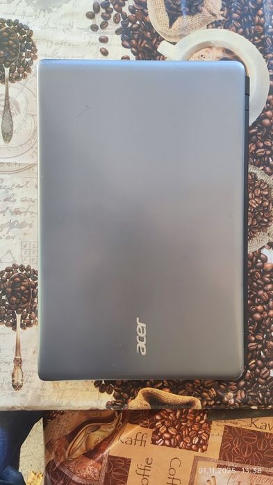 Продавам лаптоп Acer