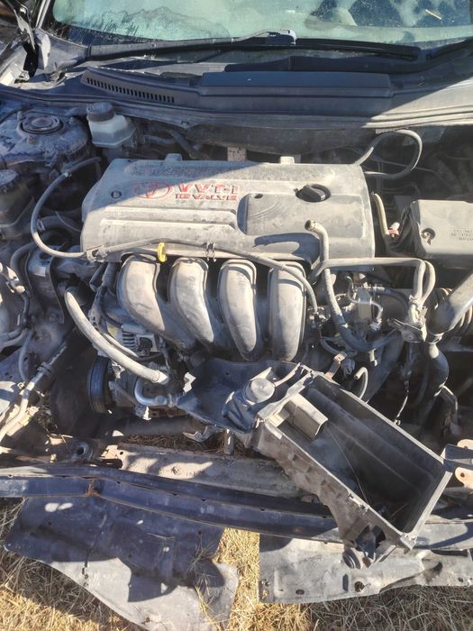 Тойота селика на части1.8 143к.с. Десен волан