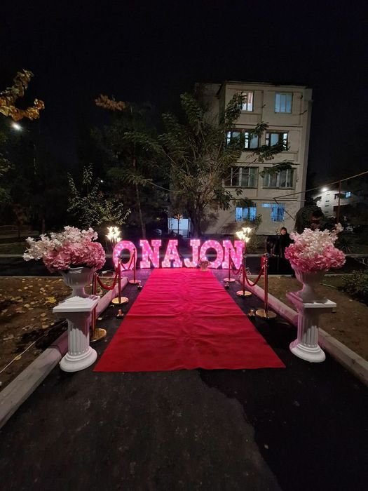 Onajon Otajon yozuvli dekoratsiyalar  Онажон Отажон офармления