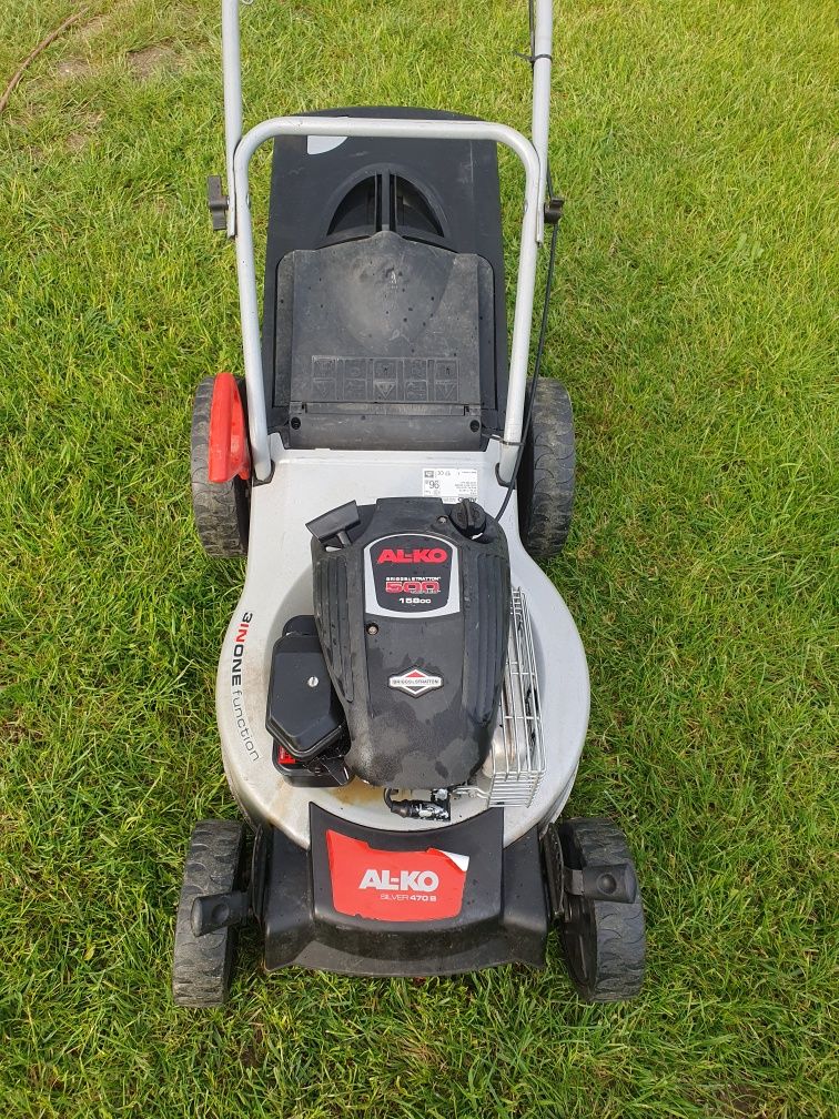 Masina tuns gazon briggs&stratton