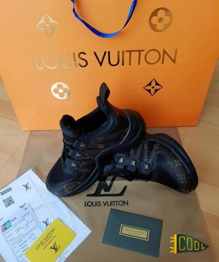 adidasi louis vuitton/marimi36-40/Franta/saculet inclus lv