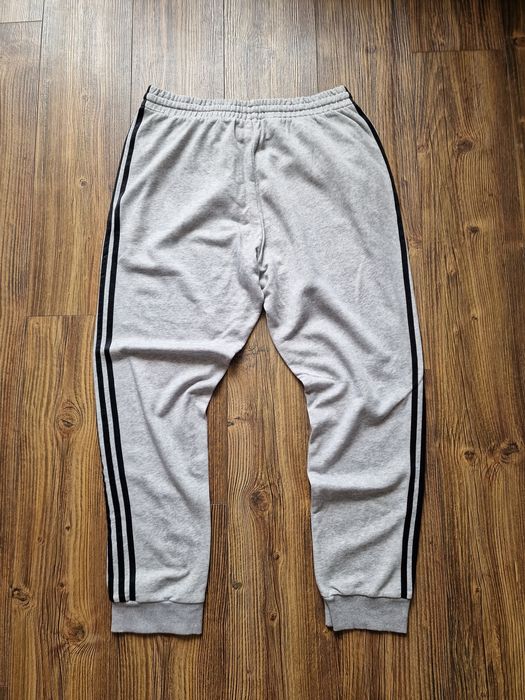Страхотно мъжко спортно долнище ADIDAS размер XL