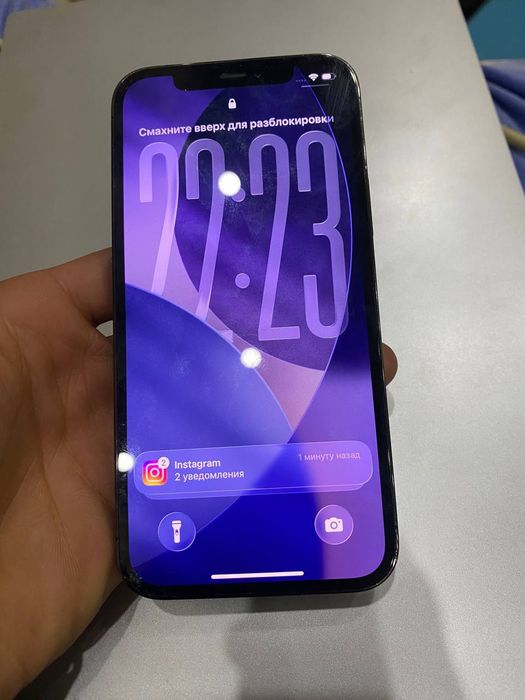 Xolati yaxshi
Xotira 128
Yonks 76 
Feys tt bor
Hamma joyi