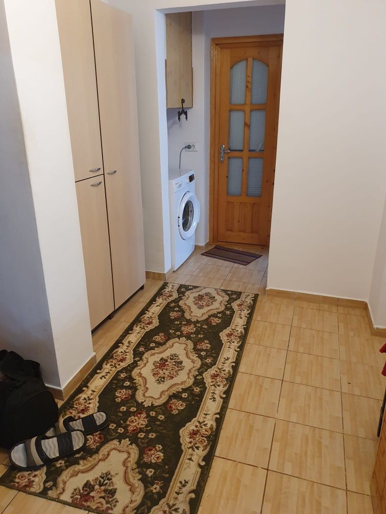 P.F.Apartament 2 camere Nicolina-Cug