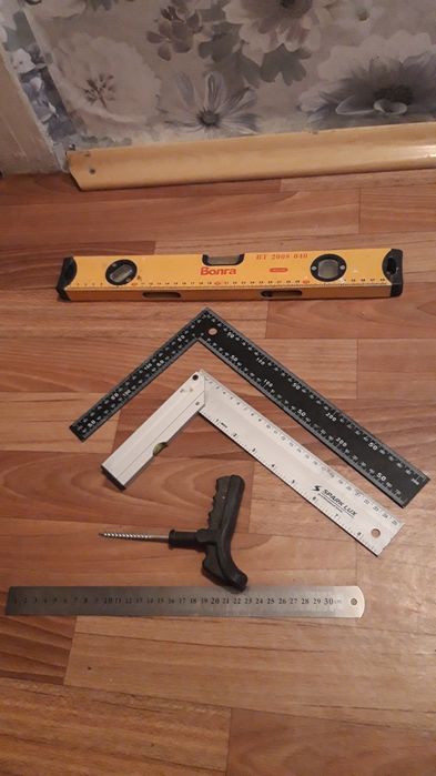 Линейки-уголки итд.