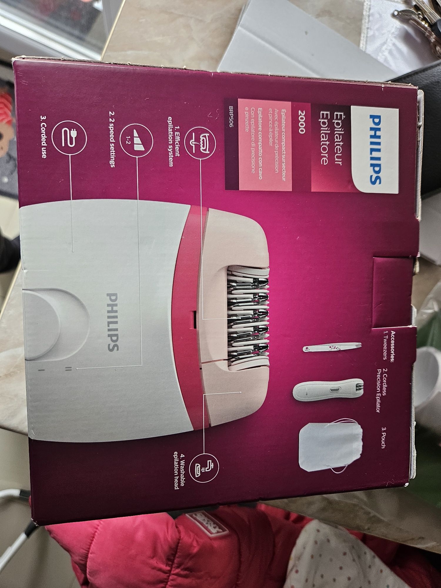 Vând epilator philips 2000