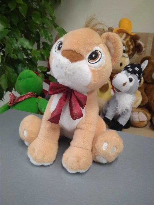 Продавам детски плюшени играчки