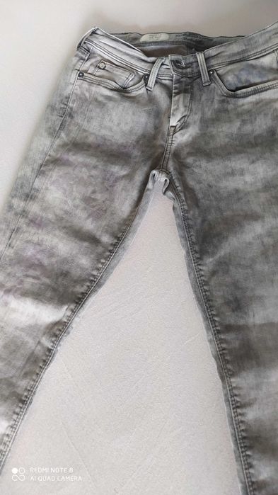 Нови дънки Pepe Jeans