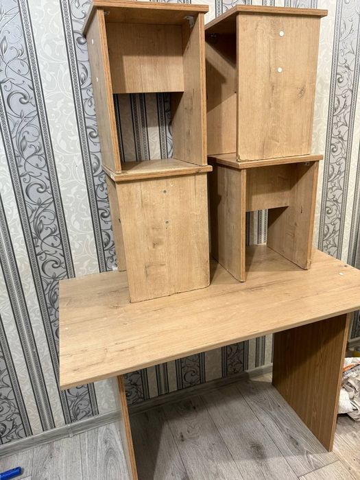 Продам стол стуля