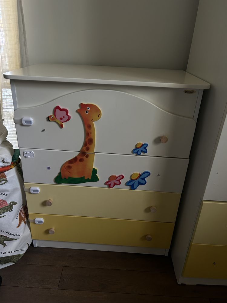 Детско обзавеждане CHIPOLINO легло, скрин и гардероб