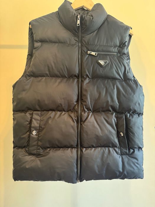 Мъжки елек Prada