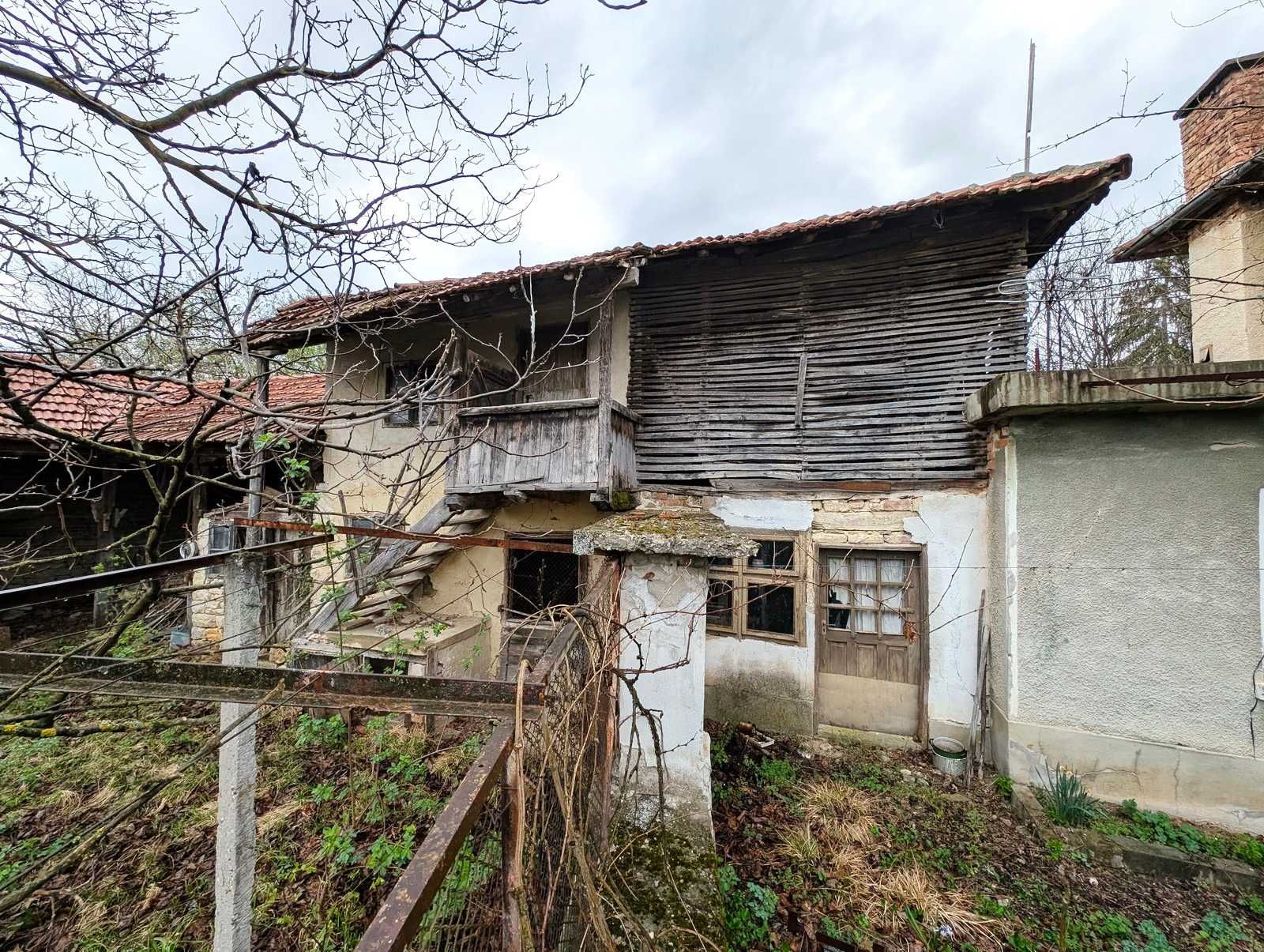 Къща в с.Младен до язовир Стамболийски