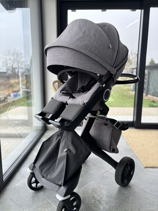 Stokke v6 Xplory 3in1 + Footmuff + Bază auto – Stare foarte bună