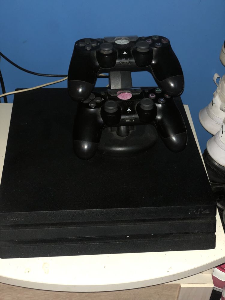 Play-Station 4 Pro