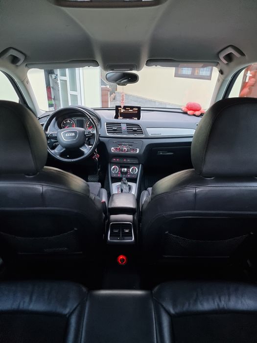 Audi Q3 2.0 TDI quattro S-line