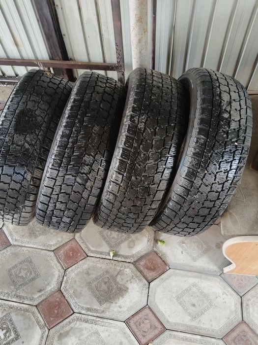Продам зимнию резину