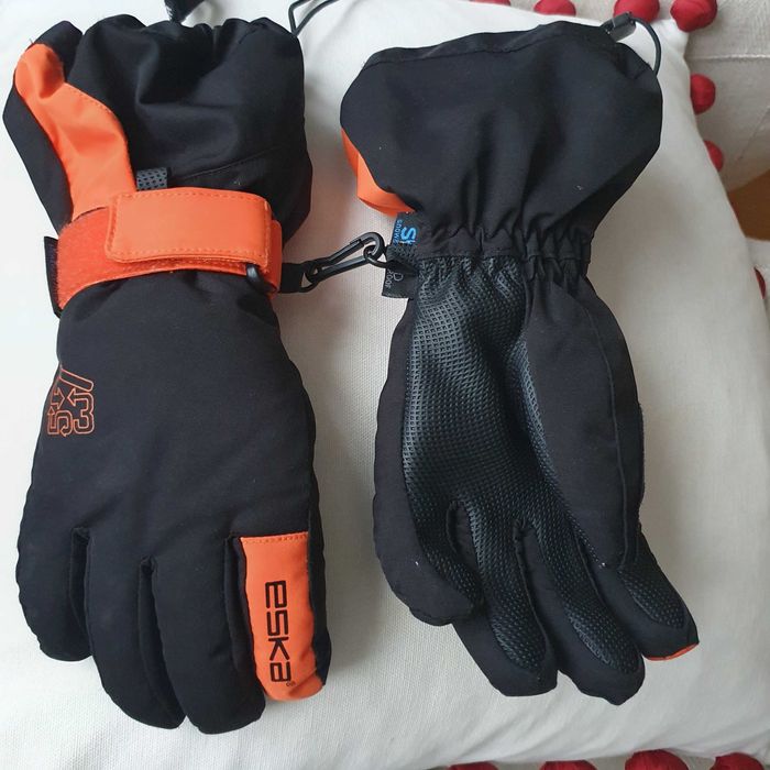 2 бр.Ски термо комплекта CMP: блузи,клин,чорапи,полари+ боне +ръкавици