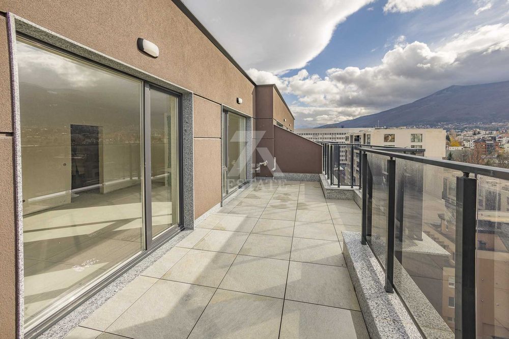 Продава се Тристаен апартамент в София, Овча купел - 156 кв.м за 2244 €/кв.м - Снимка #6