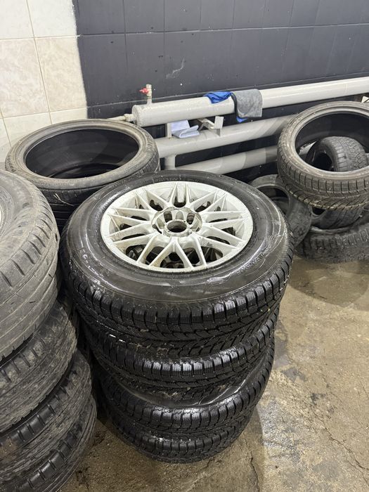 Диски на зимней резине липучке р15