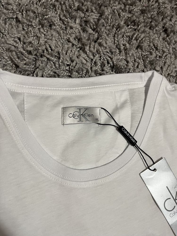 Тениска Calvin Klein