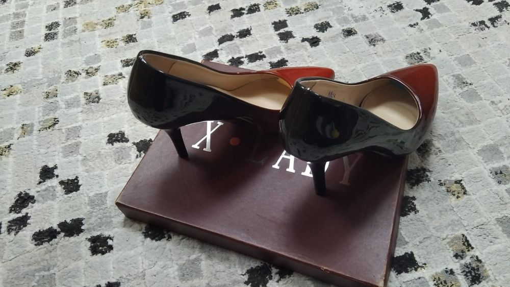 Туфли 4000 тенге