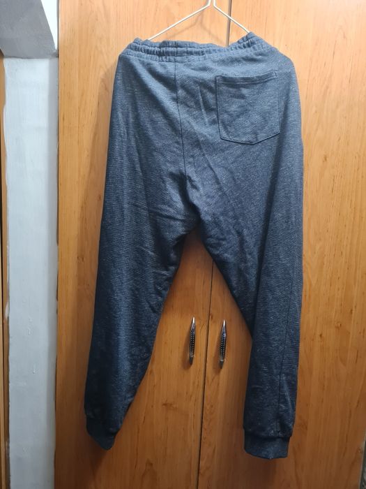 Pantaloni trening pt barbati