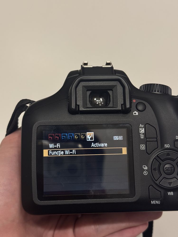 Canon 4000D Dslr