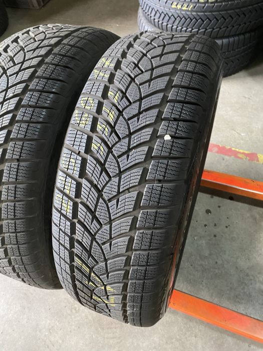 Anvelope iarna 225/60/17 Goodyear Ultra Grip Performance 225 60 17 R17