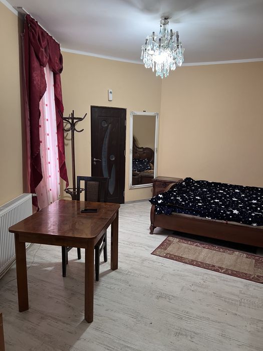 Inchiriez apartament sau garsoniera in Predeal Brasov