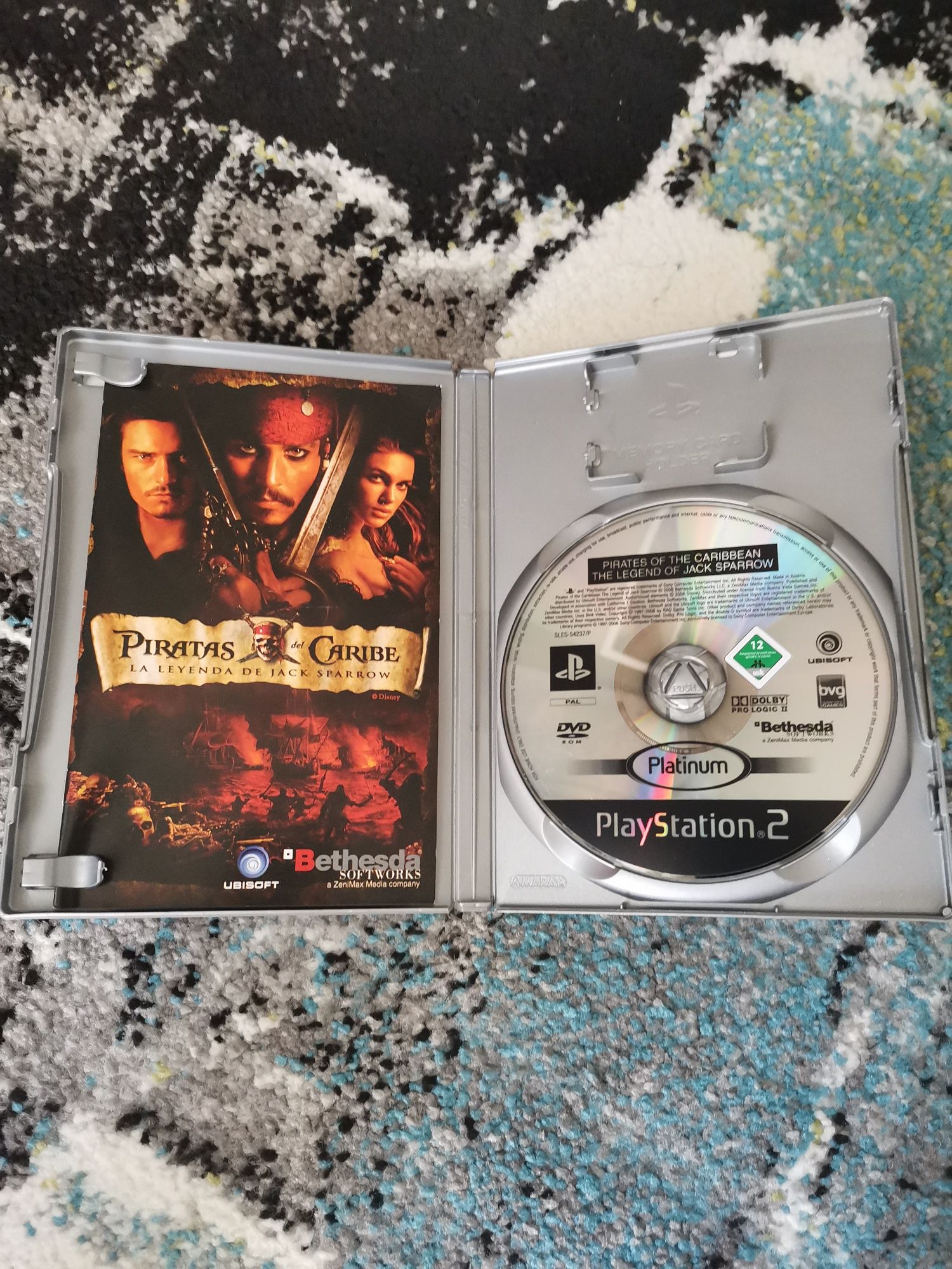 Vând joc Pirates of the Caribbean Ps2