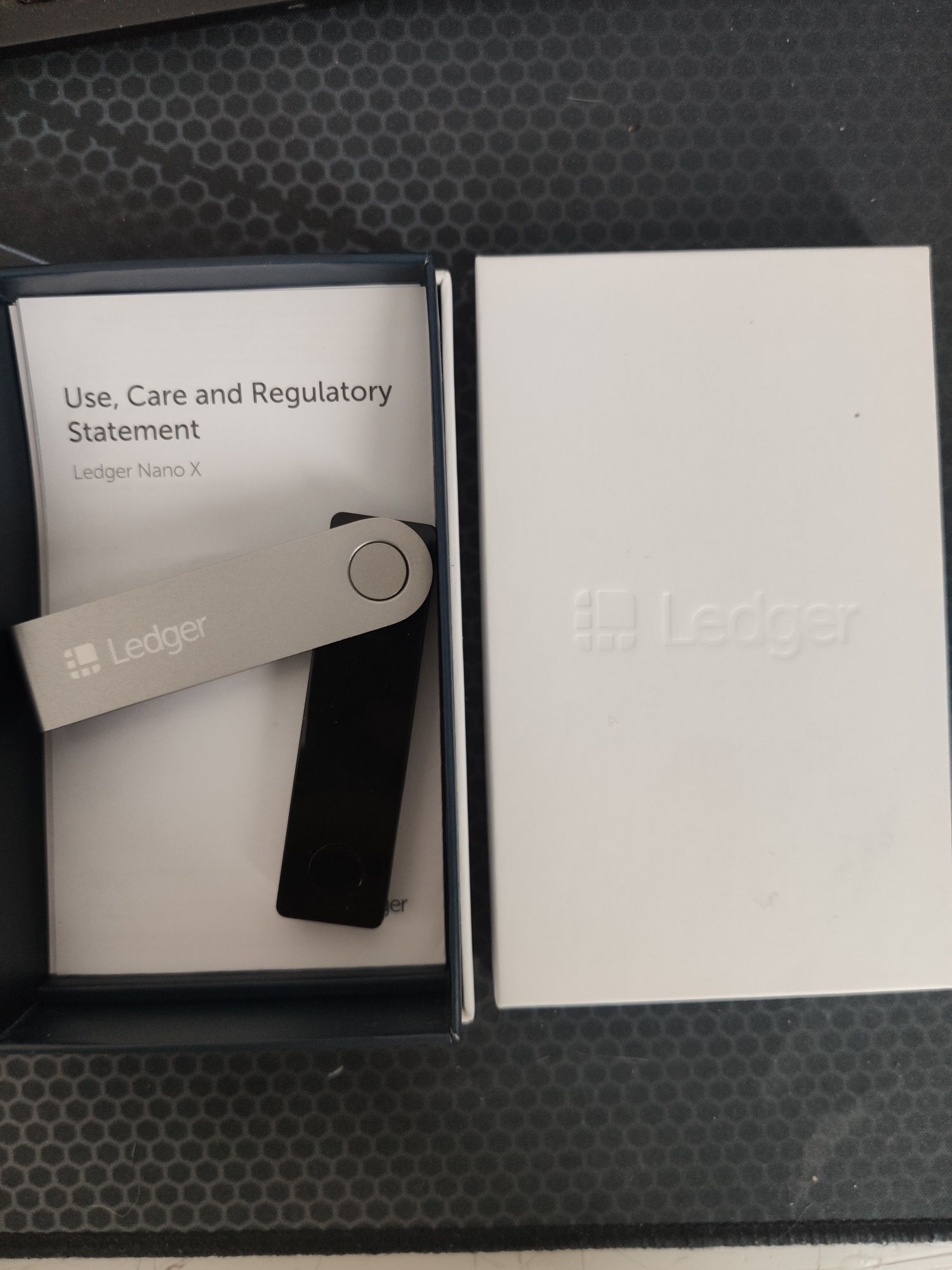 Ledger nano x холодный криптокошелек