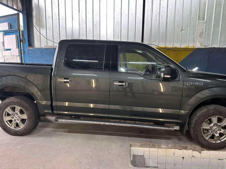 Гуми с джанти 6Х135 18