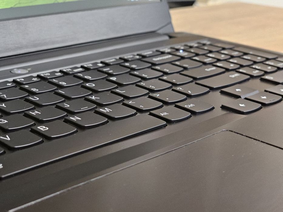 Gaming лаптоп Lenovo IdeaPad 3 15IHU6