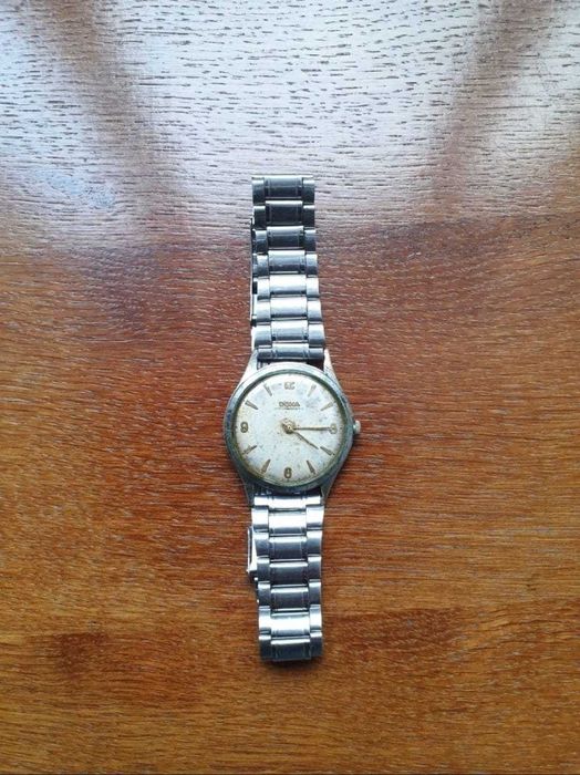 Ceas barbatesc elvetian DOXA Antimagnetic 1974 vintage