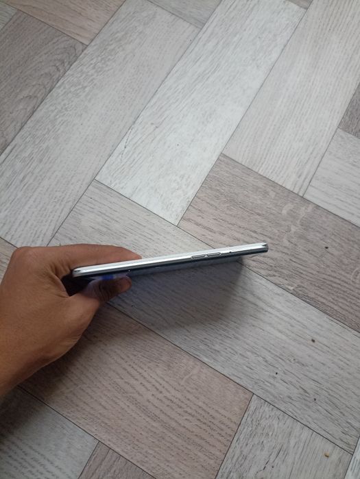 realme i6, в среднем состоянии