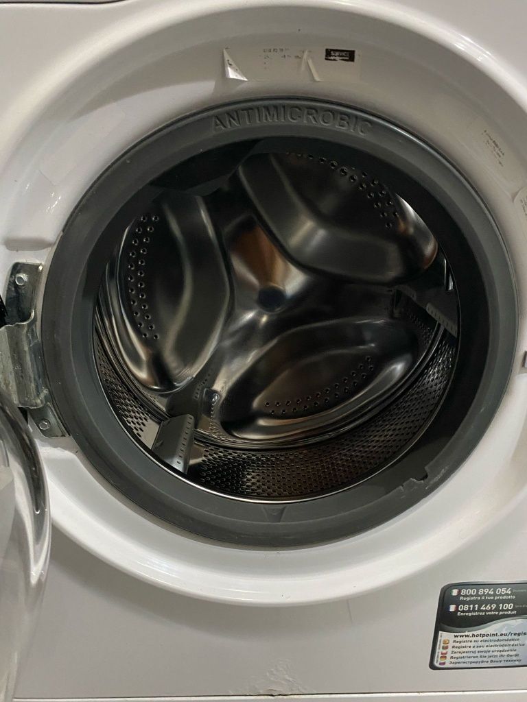 Masina spalat rufe HotPoint 6kg A+++