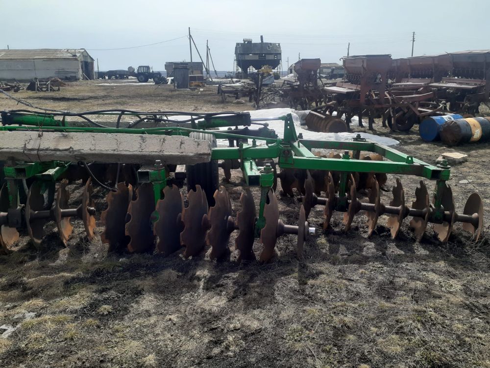 Продам борону дисковую БДТ-7