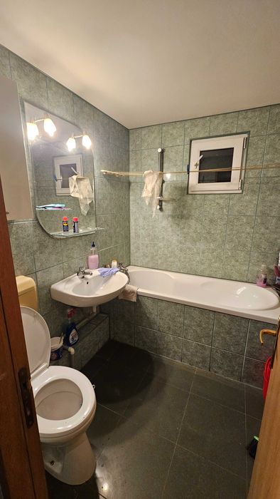 Apartament 4 camere pretabil birou, etaj 1