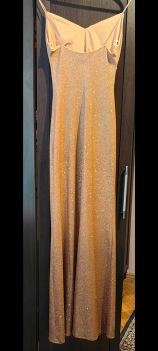 Бална или официална рокля