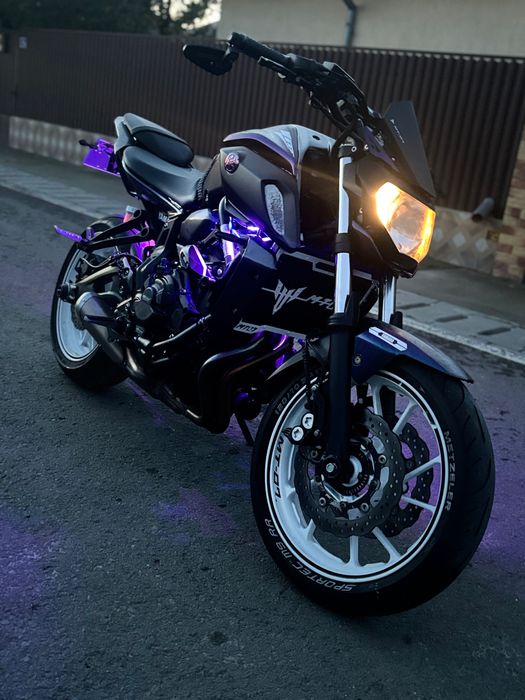 YAMAHA MT-07 2019