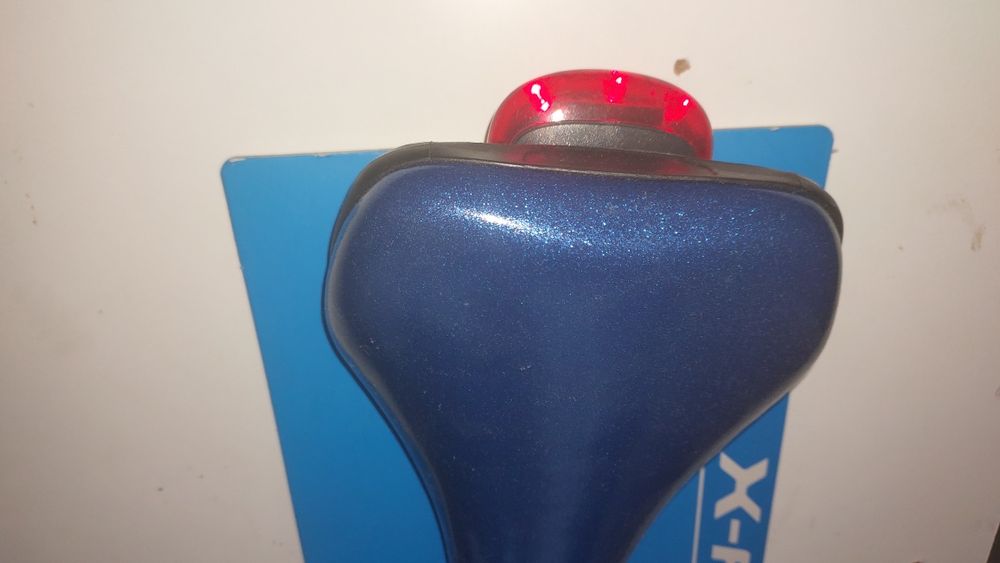 Sa bicicleta cu led.